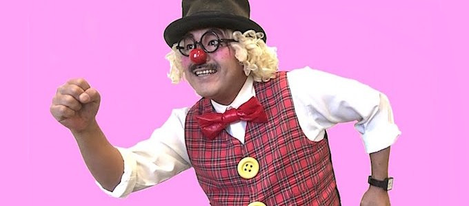プロフィール | ピエロのトントさん 幼稚園・保育園に愉快なコメディ